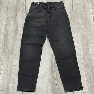 American Eagle black stretch jeans (Mom)